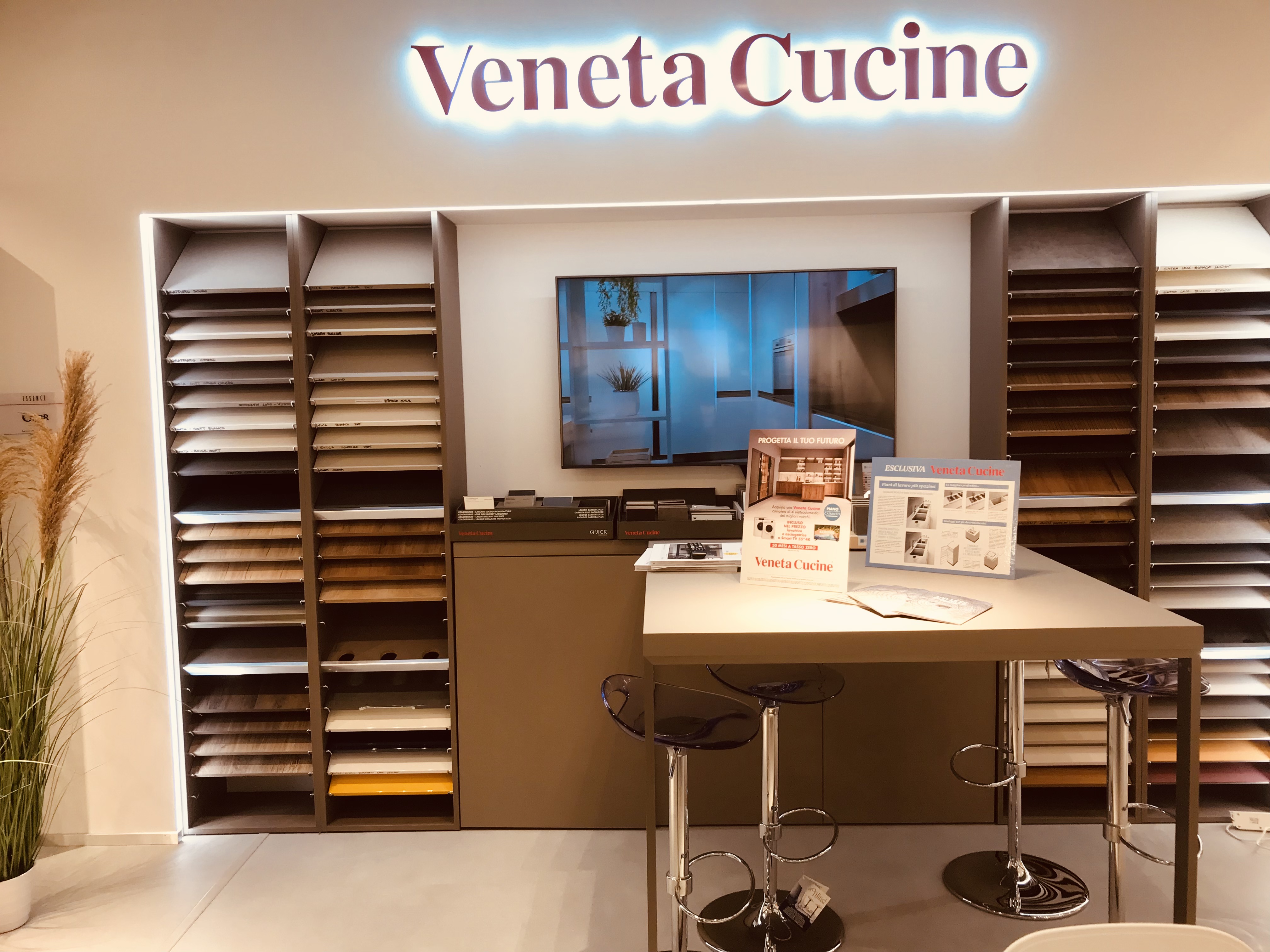 Agù Mobili rivenditore Veneta Cucine
